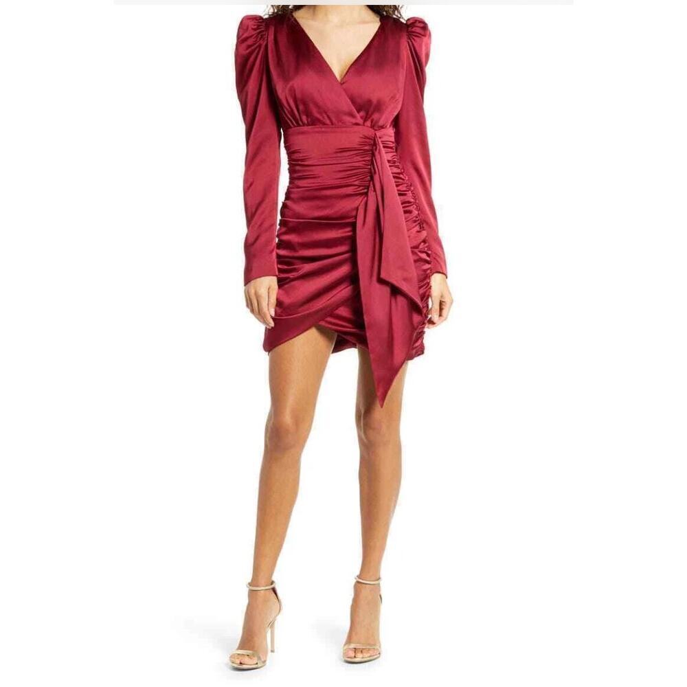 NWOT Lavish Alice Long Sleeve Satin Ruched Dress Red Size 6